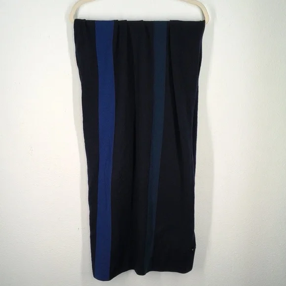 UNIQLO’s Jil Sander Collaboration +J 100% Cashmere Large Scarf Two Toned - Picture 8 of 9